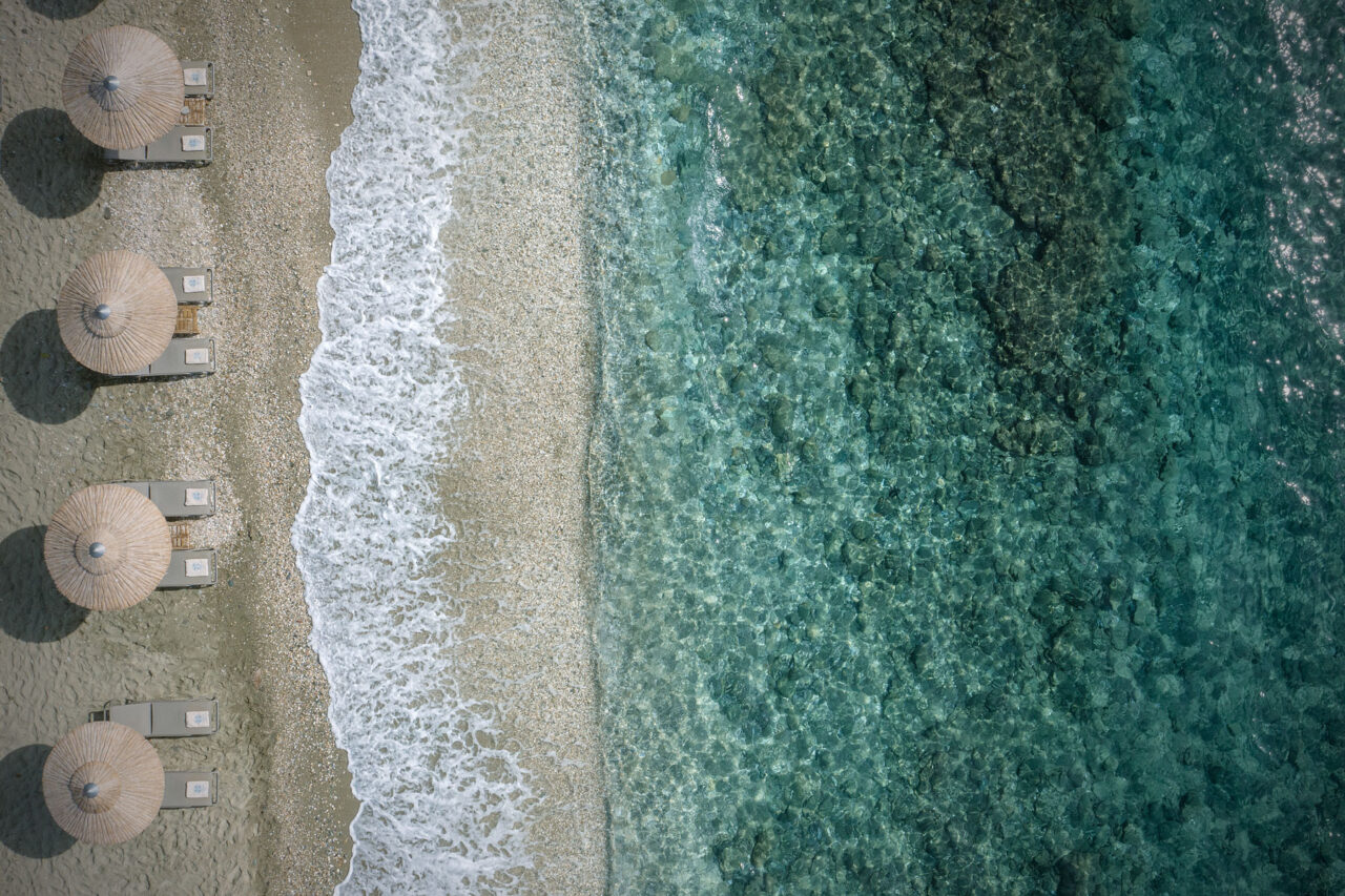 Aneroussa Beach Hotel in Batsíon, Greece